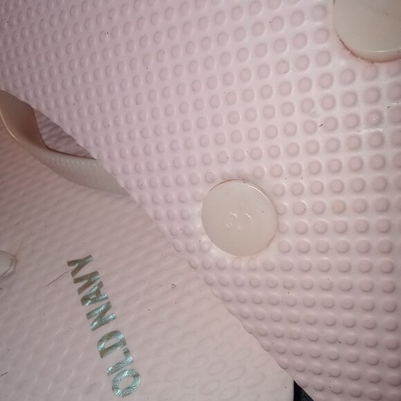 Old Navy NWOT Flip Flops/ Slides Lot of 4 Women's Size 8 Red, Blue, Pink, Flag - Picture 9 of 10